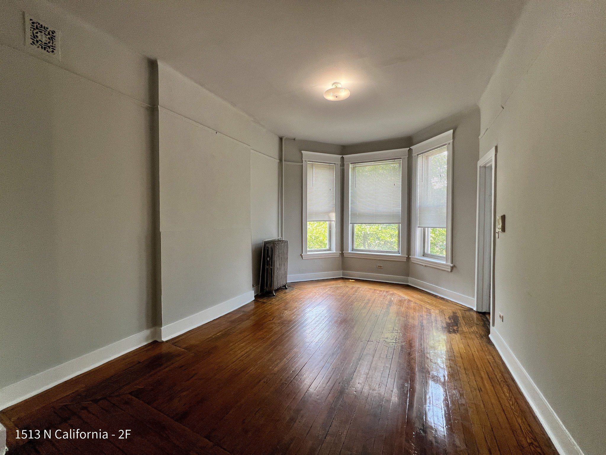 1513 N California Ave 1513 N California Ave, Chicago, IL 60622 - Leasing by Cross Street